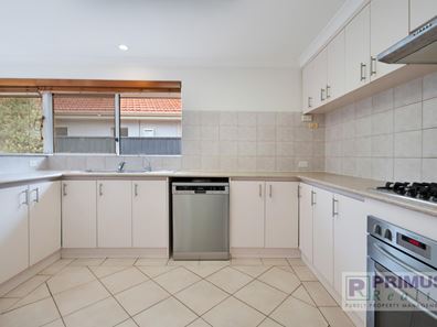 23 Warner Court, Manning WA 6152