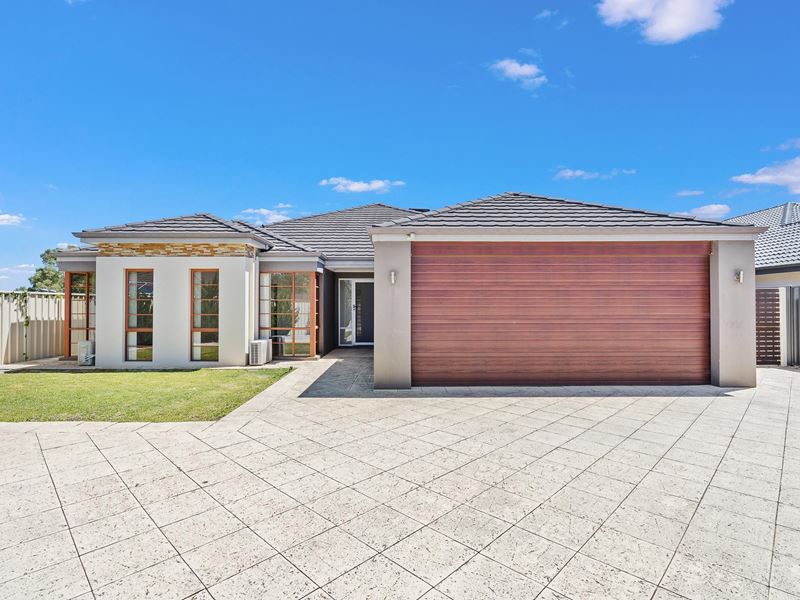 3 Arrowwood Loop, Secret Harbour WA 6173