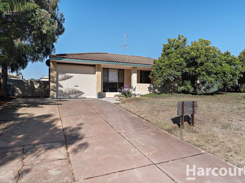 3 Wisteria Gardens, Halls Head WA 6210