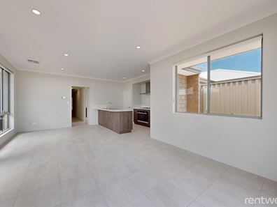 8 Primrose Rd, Alkimos WA 6038