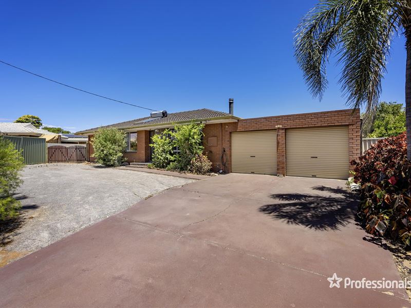 8 McLaren Way, Spalding