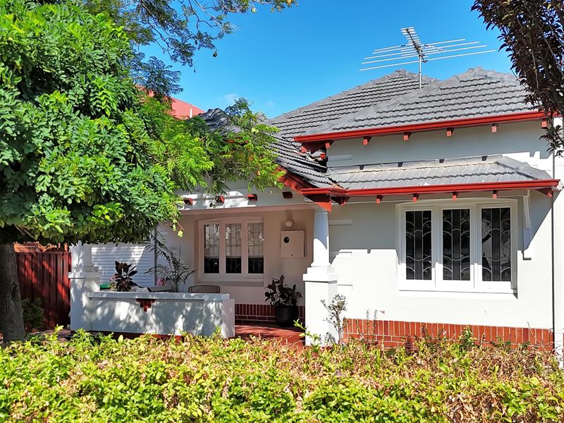 113 West Parade, Mount Lawley WA 6050