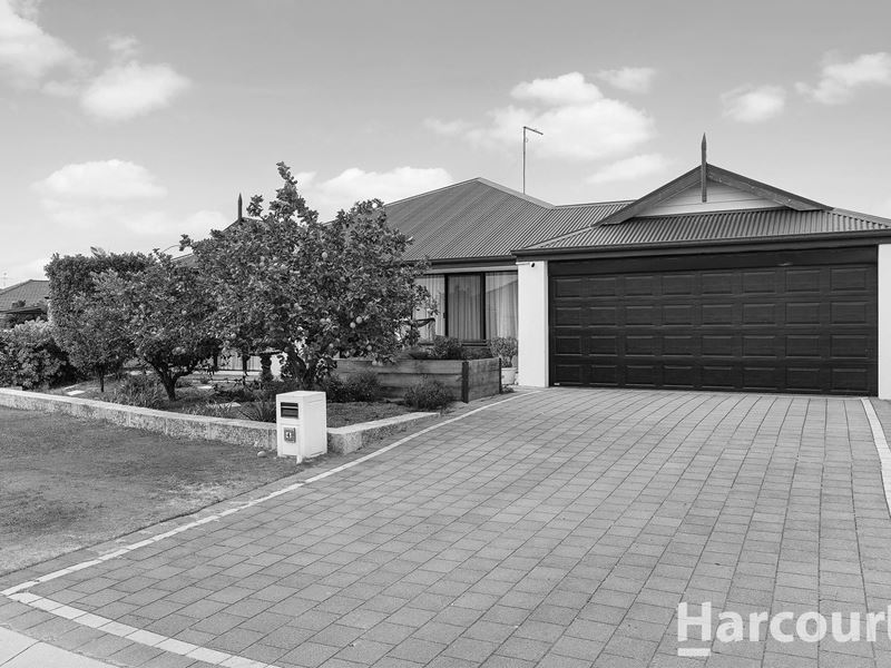 4 Camden Way, Meadow Springs WA 6210