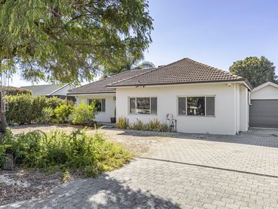 62 Victoria Street, St James WA 6102