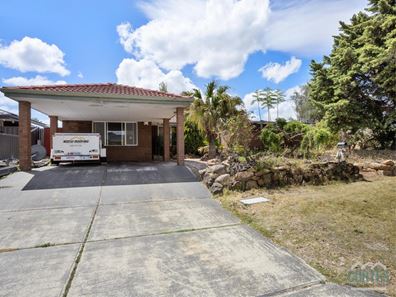 1 Essington Street, Huntingdale WA 6110