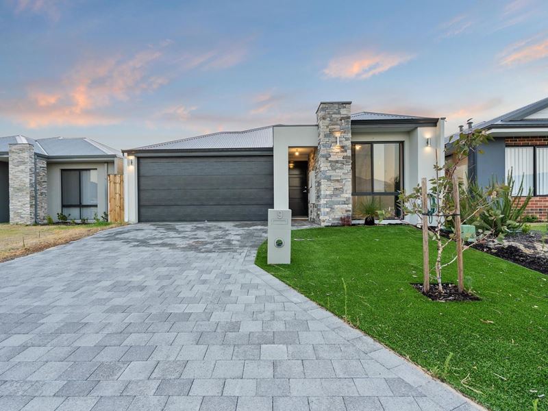 9 Vimeira Way, Ellenbrook WA 6069