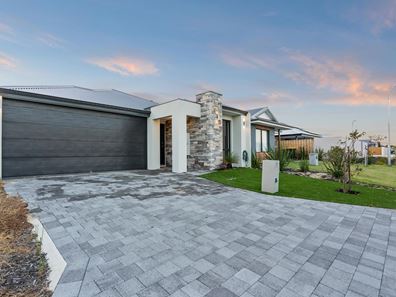 9 Vimeira Way, Ellenbrook WA 6069