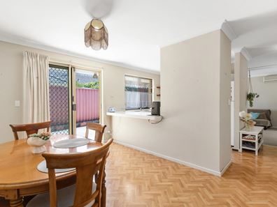 2/39 Shearn Crescent, Doubleview WA 6018