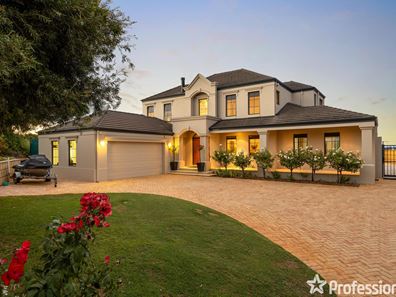6 Almeria Place, Waikiki WA 6169