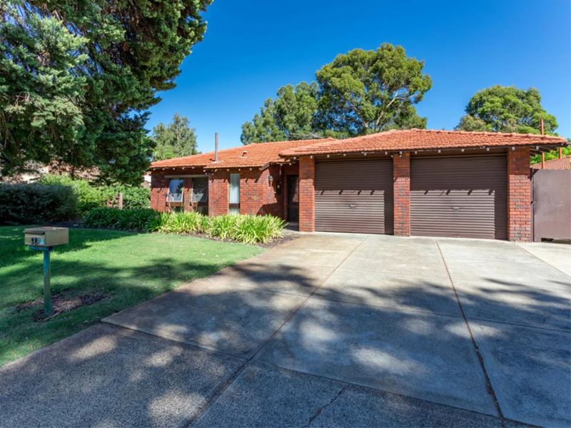 98 Regency Drive, Thornlie