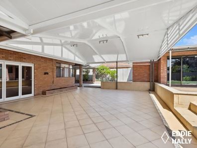 7 Tuart Place, Yangebup WA 6164