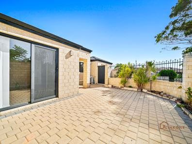 1/21 Narrung Way, Nollamara WA 6061