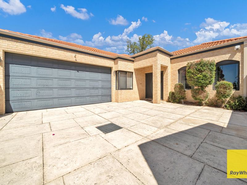363A Grand Promenade, Dianella WA 6059