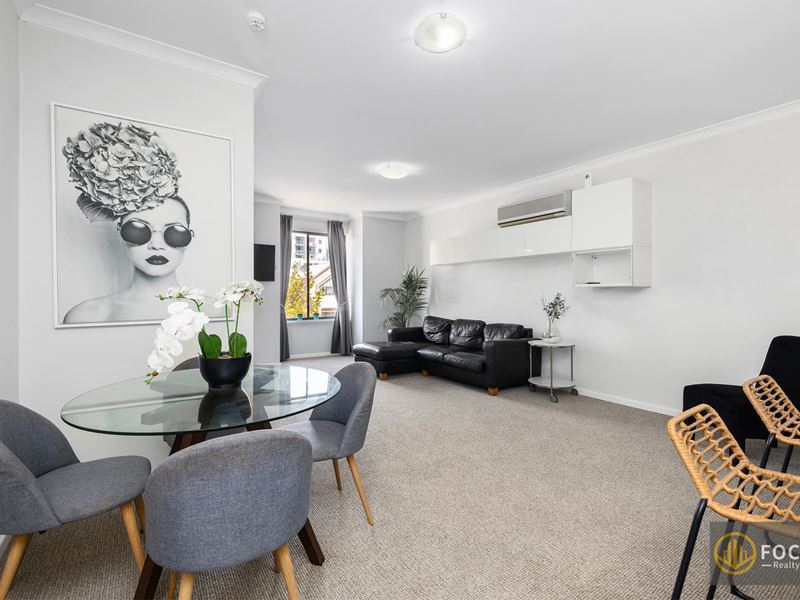 51/11 Regal Place, East Perth