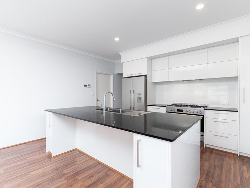 354 Grandis Boulevard, Banksia Grove