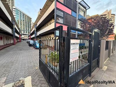 3/122 Terrace Road, Perth WA 6000