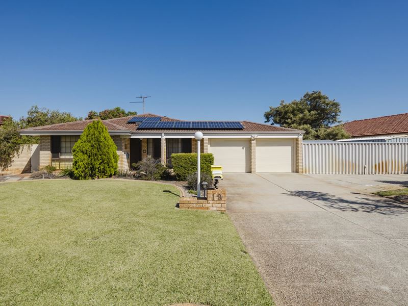 19 Jaeger Square, Ballajura WA 6066