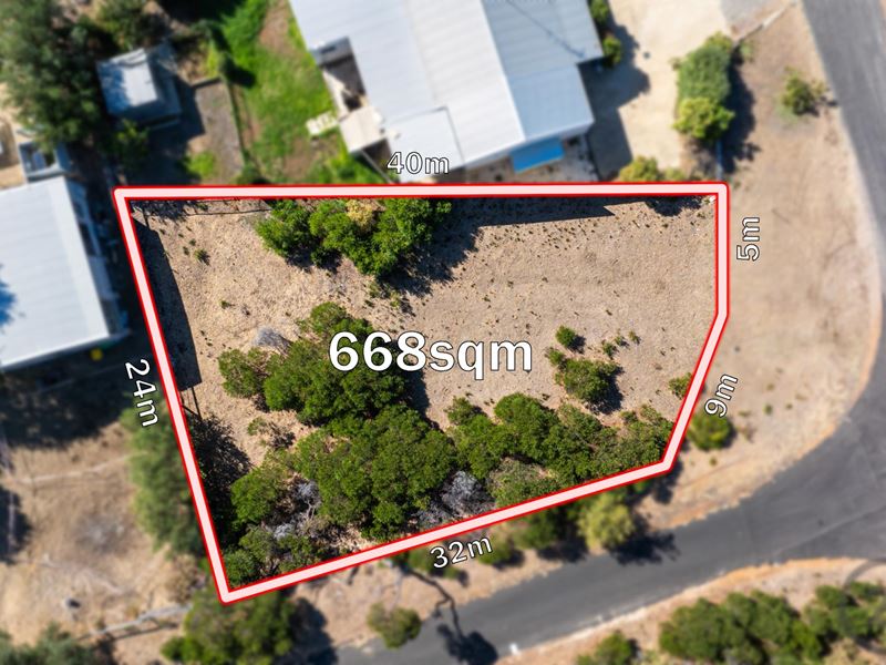 12 Southern Road, Preston Beach WA 6215