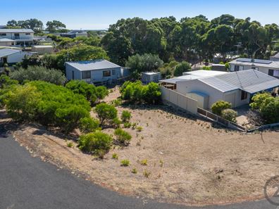 12 Southern Road, Preston Beach WA 6215