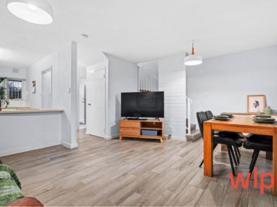 4/9 Albourne Way, Balga WA 6061