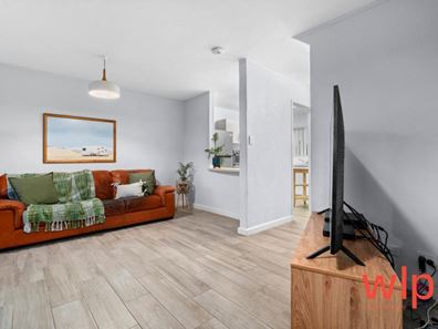 4/9 Albourne Way, Balga WA 6061