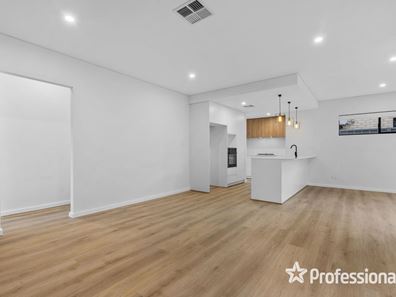 4B Preston Way, Balga WA 6061