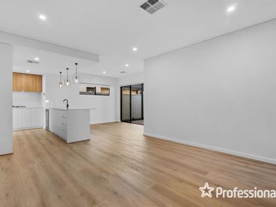 4B Preston Way, Balga WA 6061
