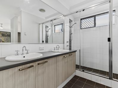 12 Anthony Gardens, Baldivis WA 6171