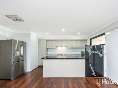 2 Putting Green, Maddington WA 6109