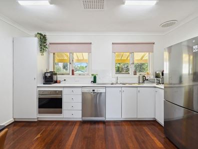 18B Casserley Avenue, Girrawheen WA 6064