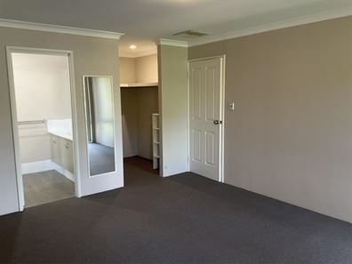 Contact Agent, Sinagra WA 6065