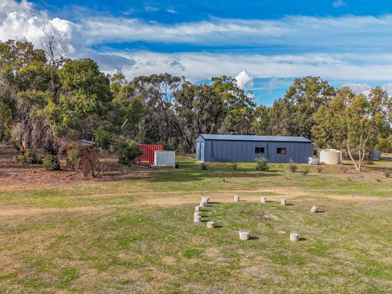 20 Sand Spring Road, Julimar