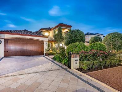 18 Daytona Drive, Iluka WA 6028