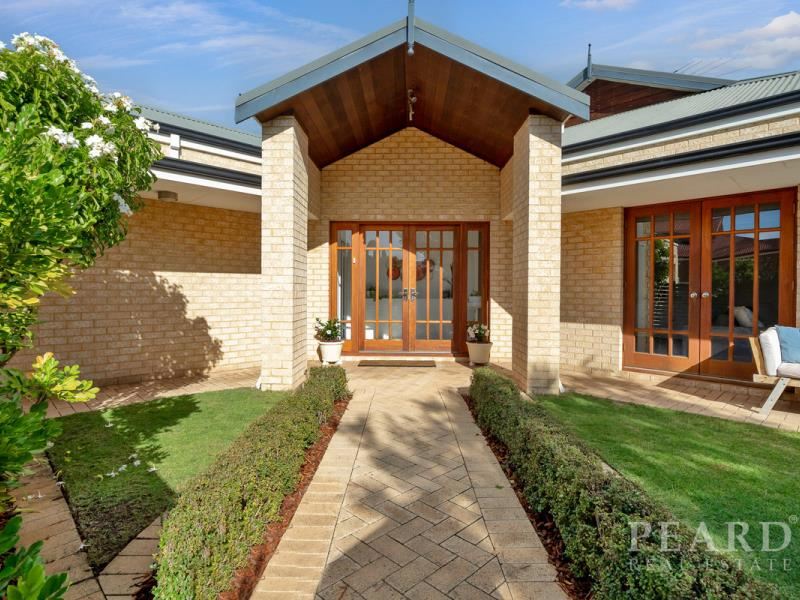 37 Hollins Bend, Madeley