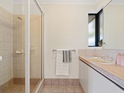 21 Fielder Court, Kardinya WA 6163