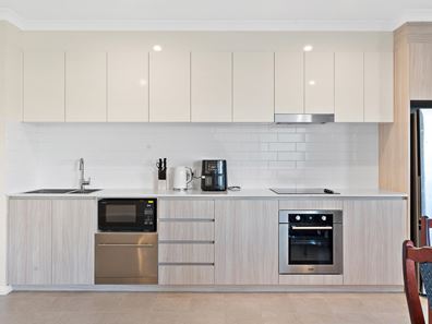 25/114 Great Northern Highway, Midland WA 6056