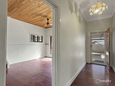 13A Peckham Street, Beckenham WA 6107