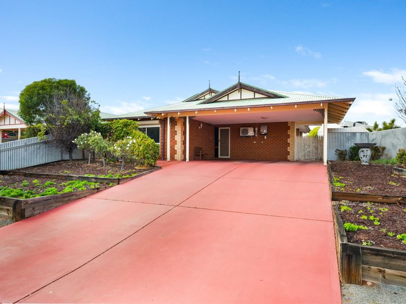 27A Paddington Drive, Hannans WA 6430