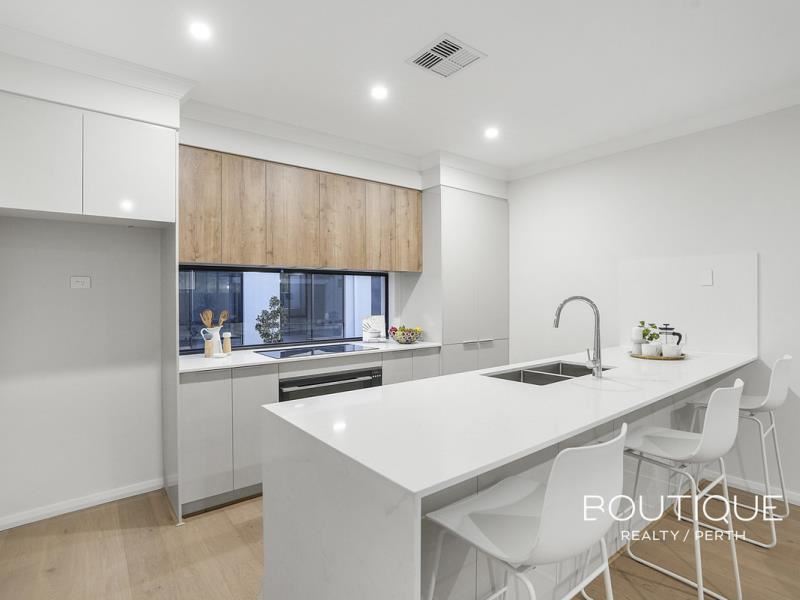 4/100 Montgomery Avenue, Mount Claremont WA 6010