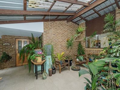 115 Stanhope Road, Kalamunda WA 6076
