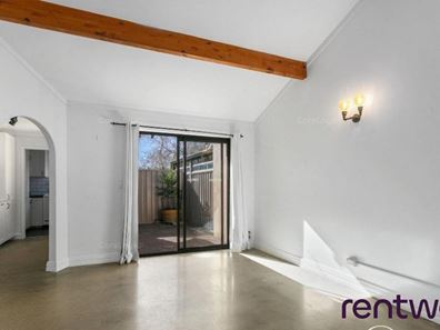 4/111 Stirling Highway, Nedlands WA 6009