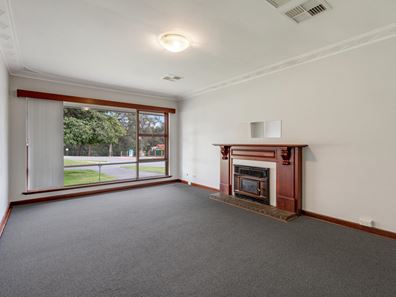 2 Rex Street, Gosnells WA 6110