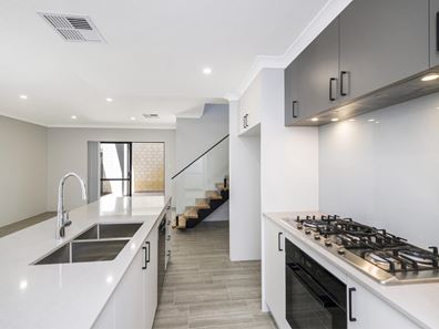 3/35 Second Avenue, Kensington WA 6151