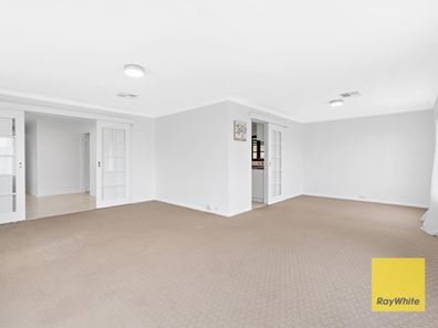 17 Ailsworth Court, Thornlie WA 6108