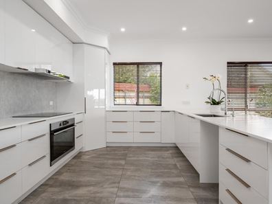 14A Purna Place, Hannans WA 6430