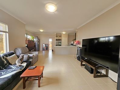 3/5 Melita Drive, Helena Valley WA 6056