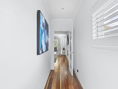 92 Eanun Lane, Joondanna WA 6060