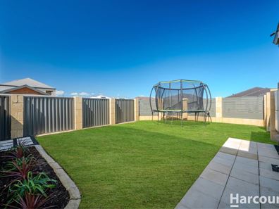 14 Seaspray Crescent, Jindalee WA 6036