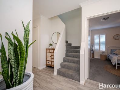 14 Seaspray Crescent, Jindalee WA 6036