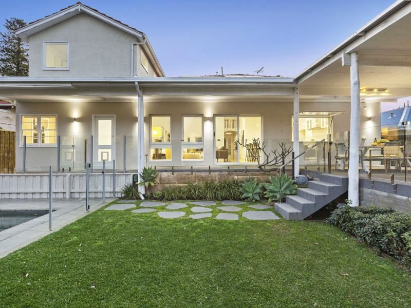 12 Tyrell Street, Nedlands